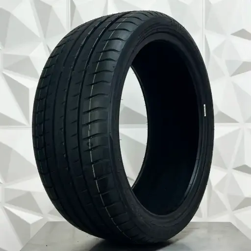 [2254518TH202] LLANTA TALON TH202 225/45R18 TRIANGLE 95Y